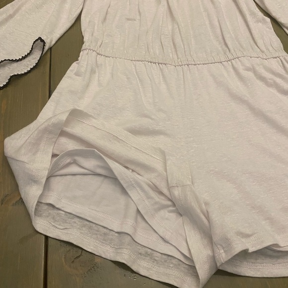 NWT White / Black off Romper - Picture 3 of 6